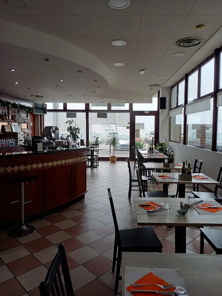 Trattoria Lo Svago restaurant in Ponte San Nicolò