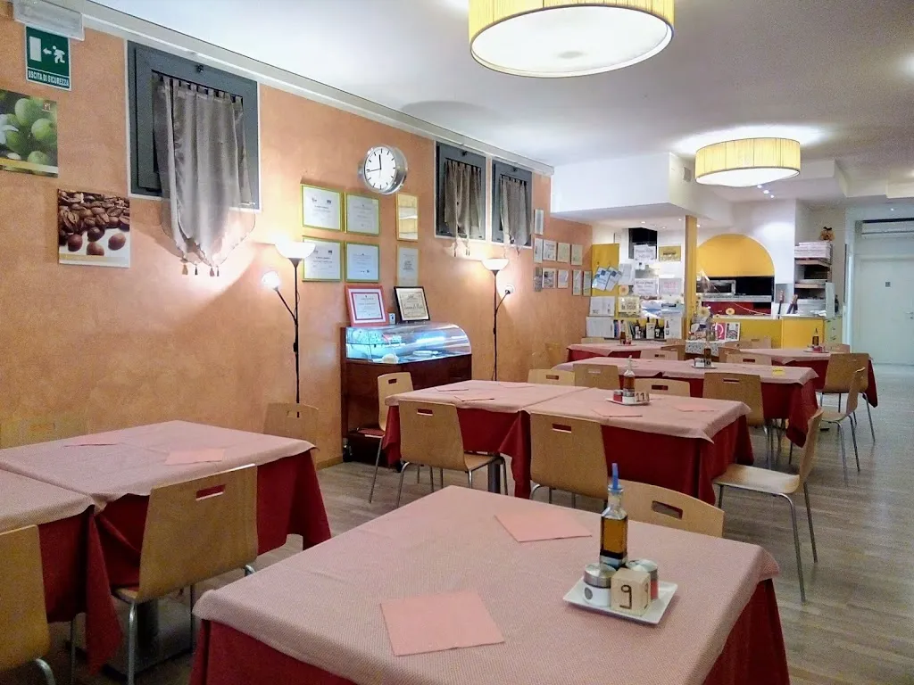 Ulla Peppa! - Trattoria Pizzeria restaurant in Ponte nelle Alpi