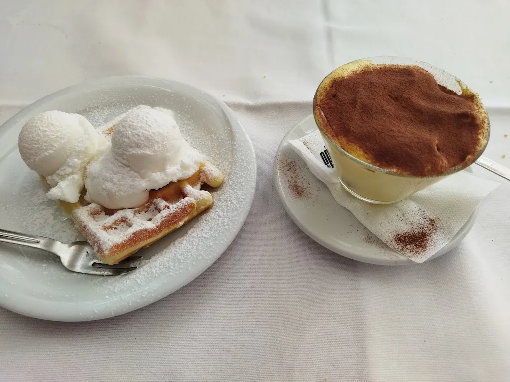 Menu_Il Peperoncino pizzeria ristorante_Ponte nelle Alpi_image_9