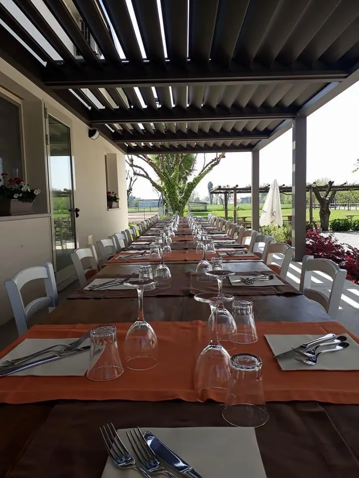 ADRITURISMO restaurant in Pozzoleone