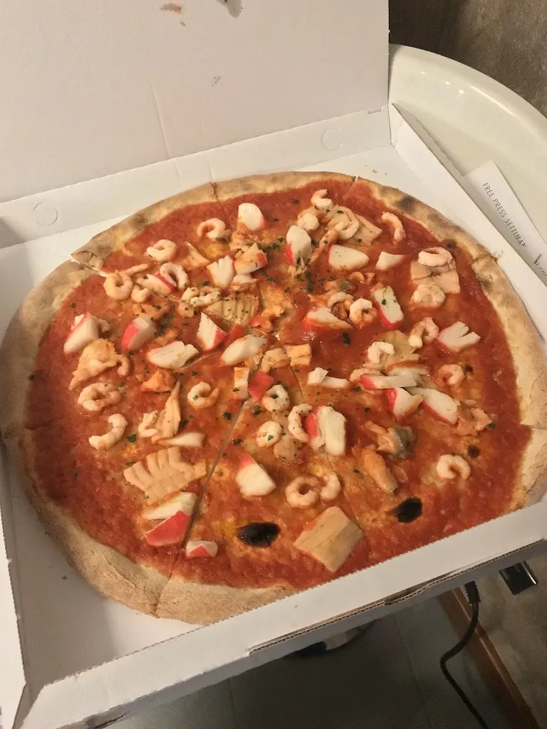 Pizzeria Melograno Di Banzato Flavio restaurant in Pozzonovo