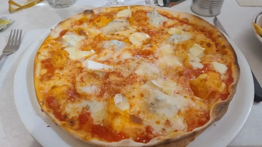 Simone Sesta_Al Caminetto Postioma - Pizzeria Trattoria_Postioma_review