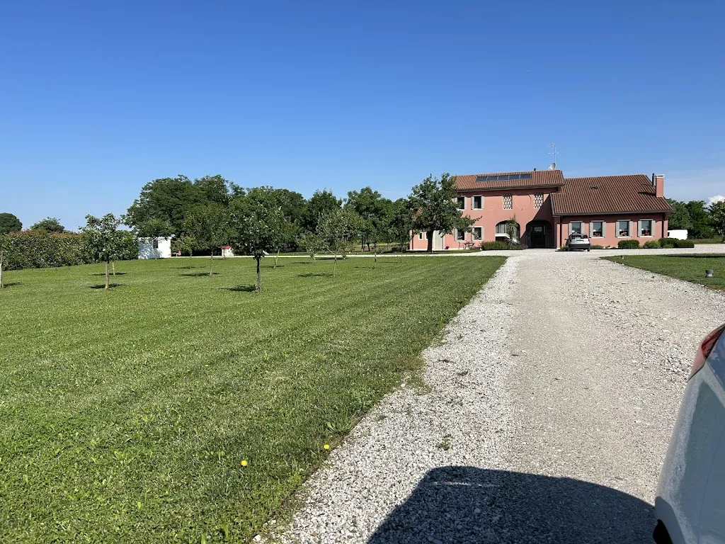 Rosy Bianco_Agriturismo Casa Rossa_Postioma_review