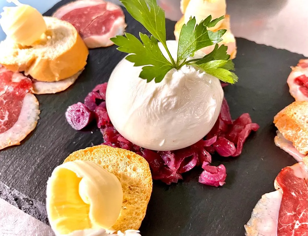 Ristorante Prosciutteria Crosare_Pressana_slider_image_3