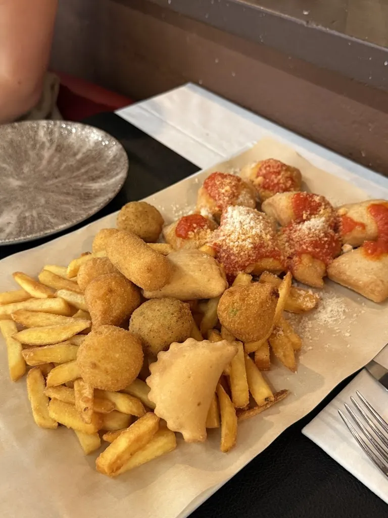 Patrícia_Unico Ristorante Pizzeria Treviso_Provincia di Treviso_review