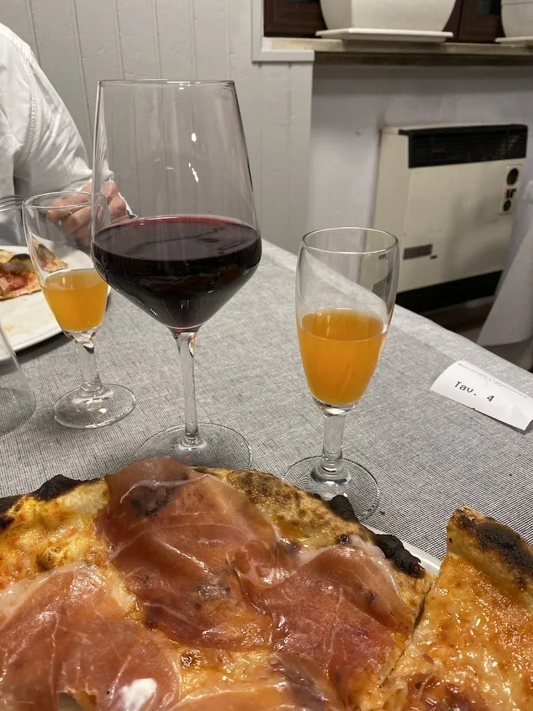Éva Katona-Árendás_Ristorante Pizzeria O' Core e Napule_Quinto Vicentino_recensione