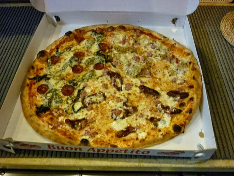 Pizzeria Madison Pizza 2_Quinto Vicentino_slider_image_2