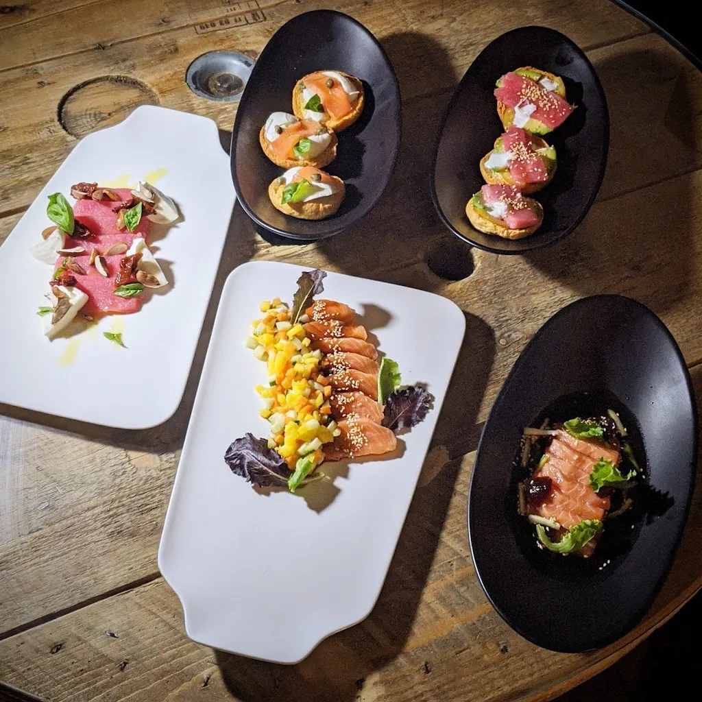 Friends_Quasano_slider_image_3