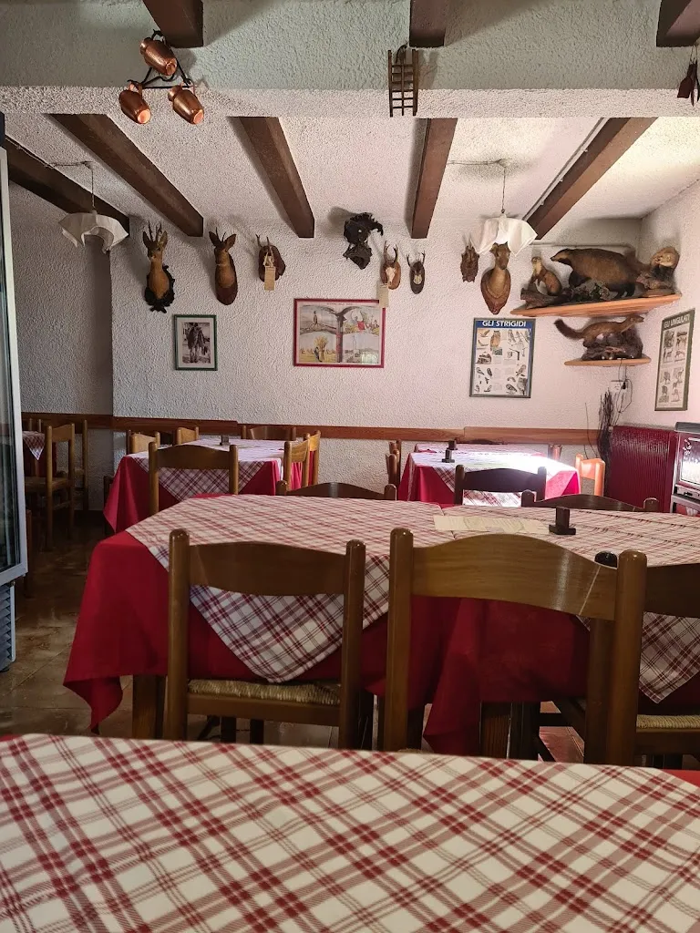 Rifugio Alpino Pian delle Femene restaurant in Revine
