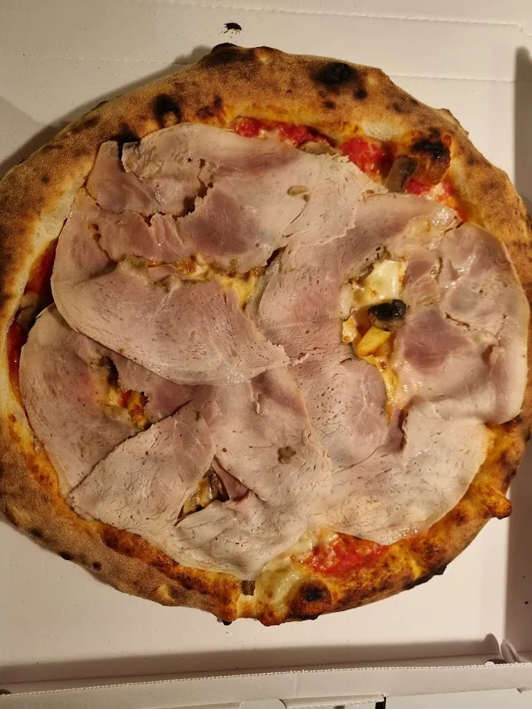 Pizzeria La Bufala_Quinto di Treviso_slider_image_3