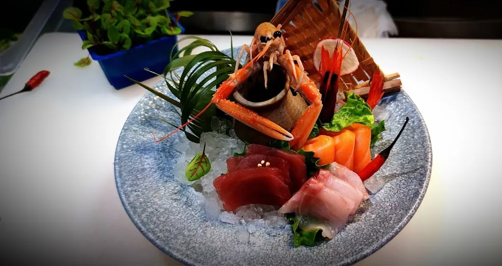 MIYOU SUSHI_Riese Pio X_slider_image_3