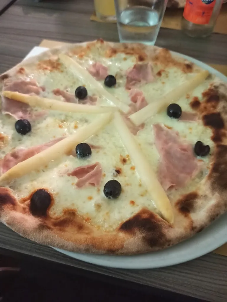 Katia De santis_Bar Pizzeria Al Bivio Di Baldassa Annamaria_Riese Pio X_review