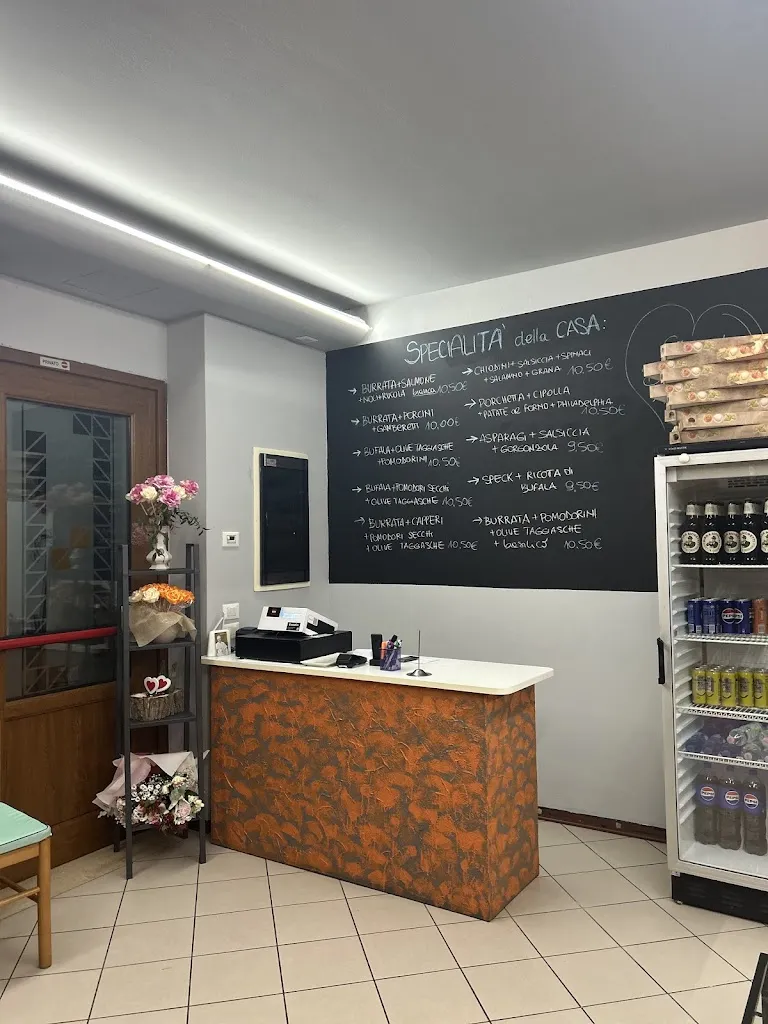 Carlotta Salis_Pizzeria d’asporto da Tonino_Riese Pio X_review