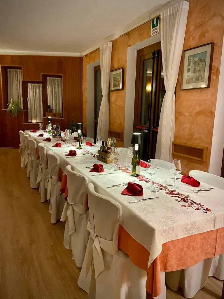 Jegher Ristorante e Camere restaurant in Roverè Veronese