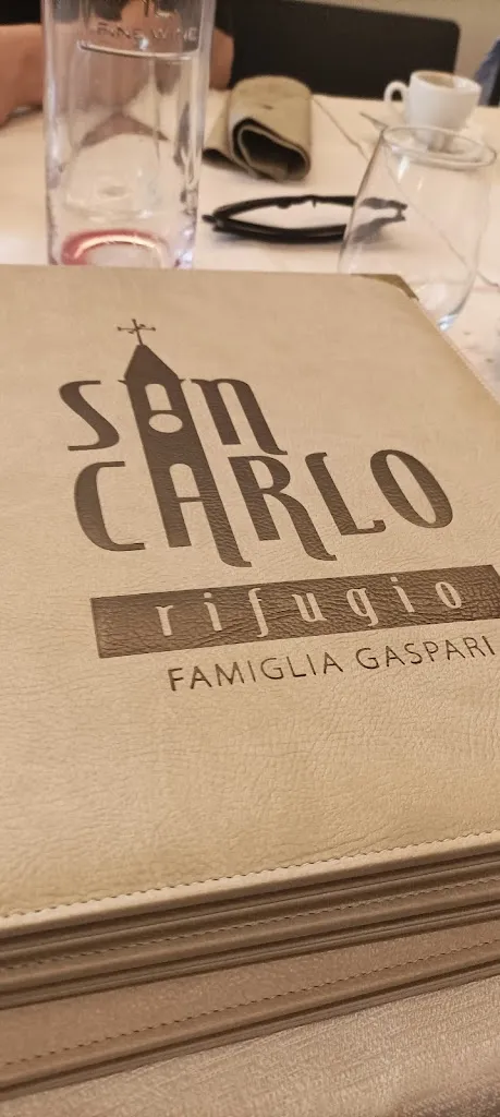 Lucia Anselmi_Rifugio San Carlo_Roverè Veronese_review