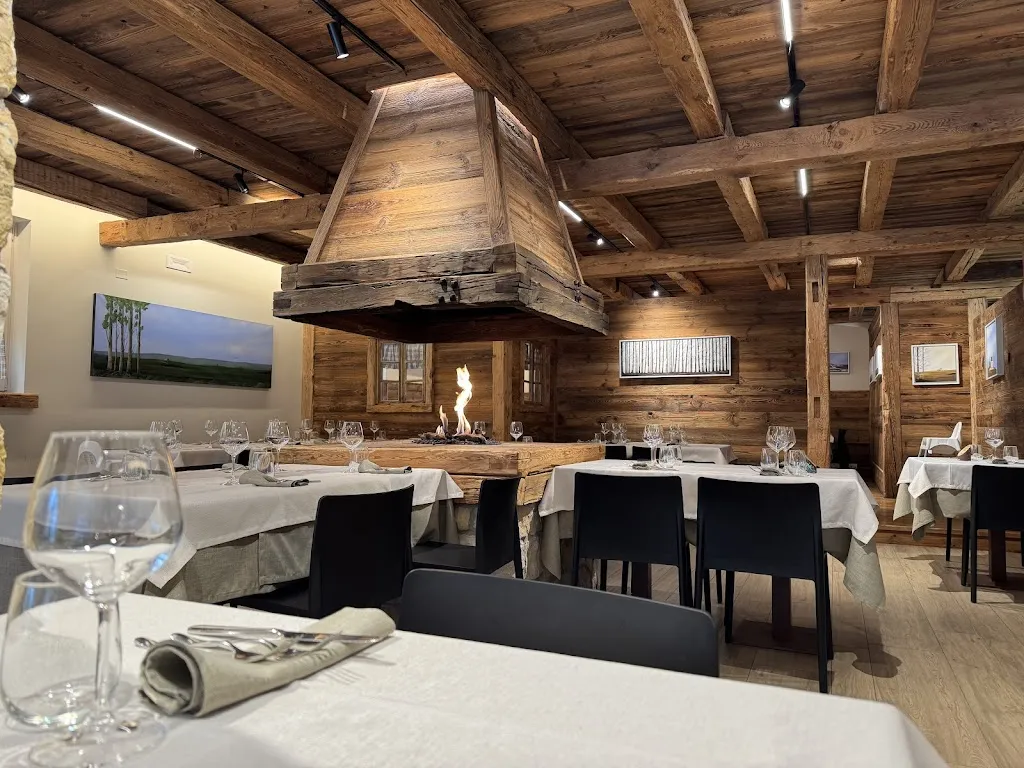 Rifugio San Carlo restaurant in Roverè Veronese