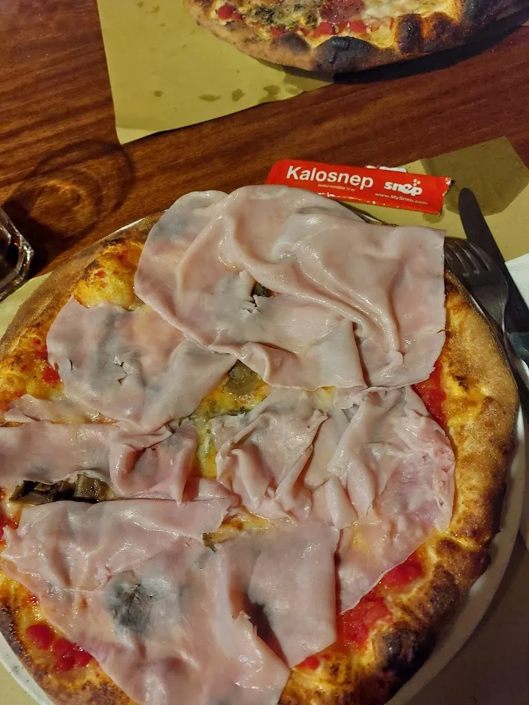 Elena P_Pizzeria La Rotonda_Roverè Veronese_review