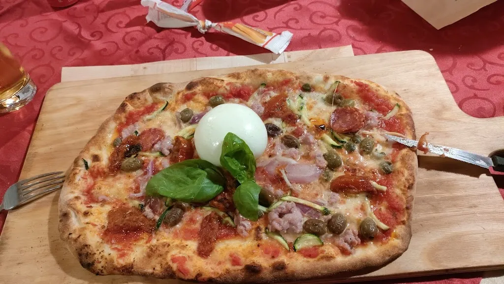 Pizzeria La Rotonda_Roverè Veronese_slider_image_2