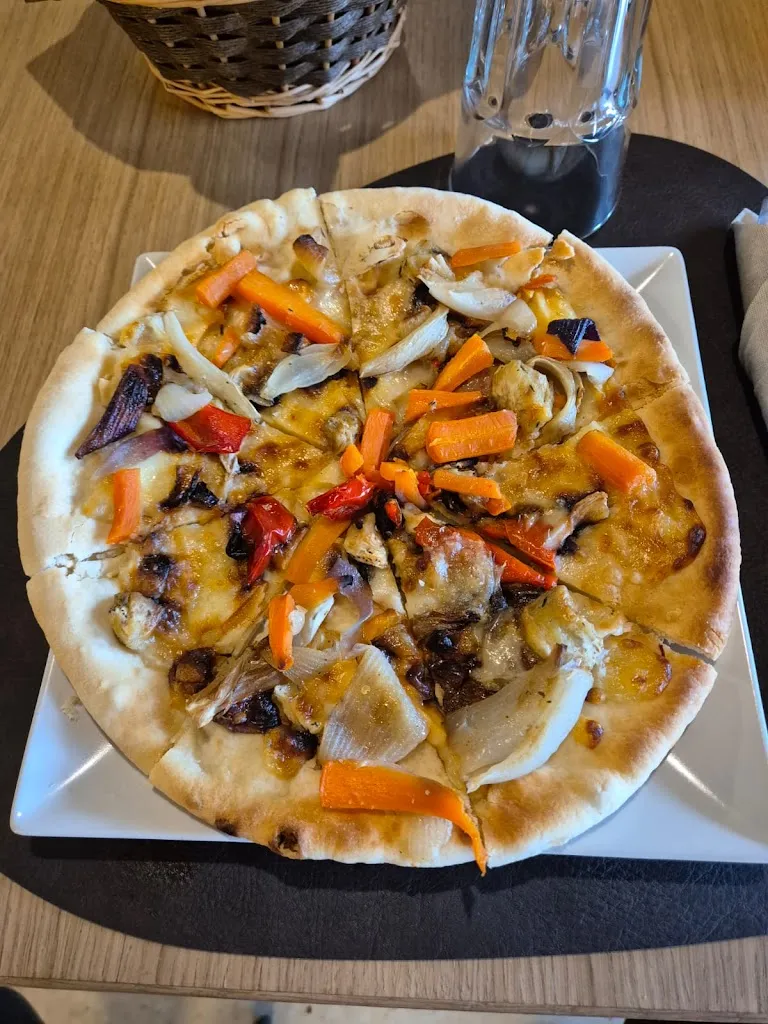 Essenza Bistrot_Saletto_slider_image_3