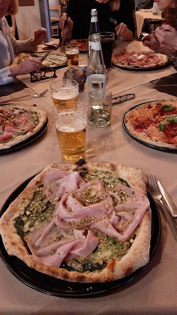 Menu_Pizzeria “Una Volta”_Rossano Veneto_image_7