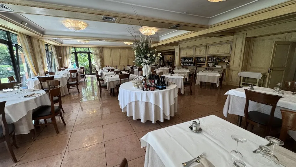 Trattoria Al Faro S.N.C. restaurant in Rossano Veneto