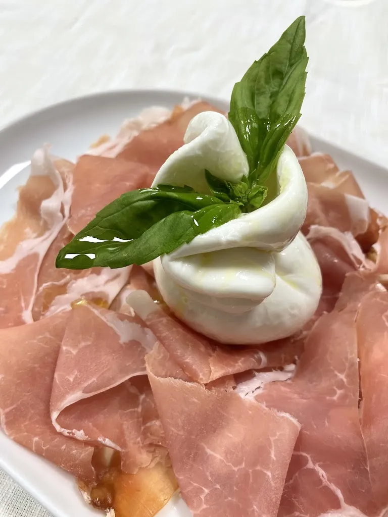 Ristorante Isoli dal 1896_Salizzole_slider_image_3