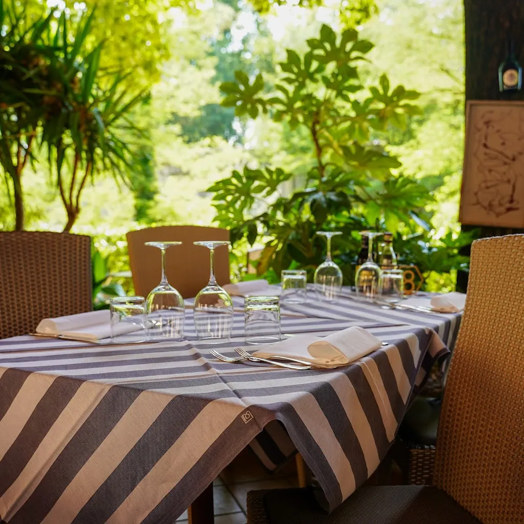 Trattoria Alla Passeggiata restaurant in Salionze