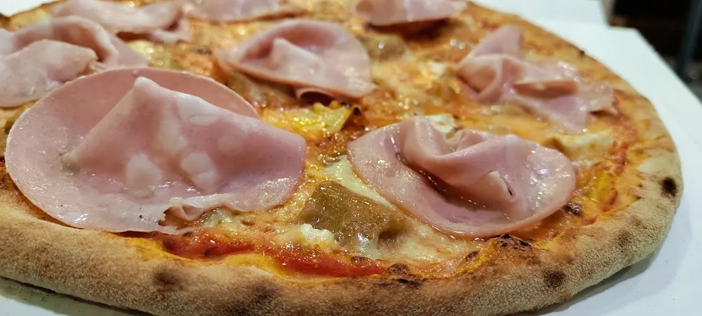 Menu_Pizzeria Datterino Giallo_Sambruson_image_5