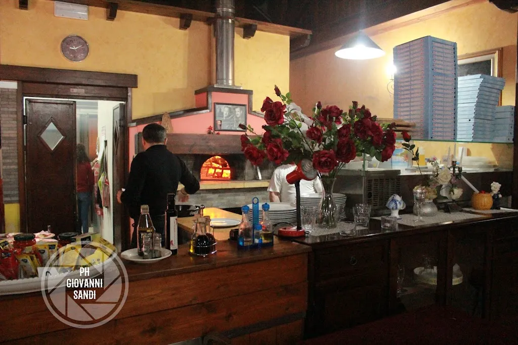 Settimo Cielo restaurant in Roccaforzata