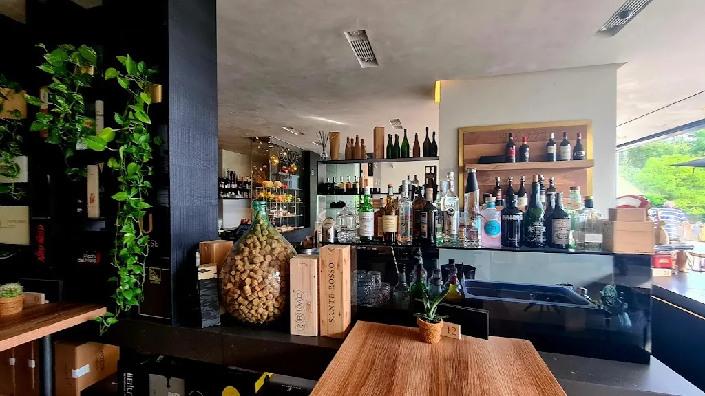 Privè l'atelier del gusto Ristorante Wine shop restaurant in San Fior di Sopra