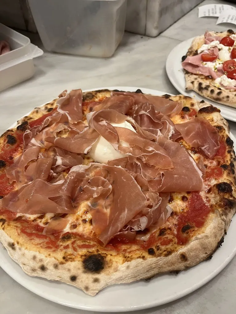 Pizzeria California_San Fior di Sopra_slider_image_3