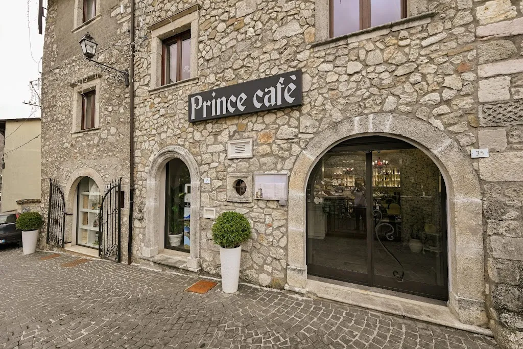 Prince Café restaurant in Celano