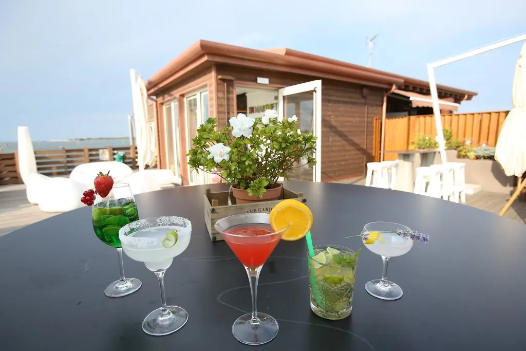 In Marinetta_Rosolina_slider_image_3