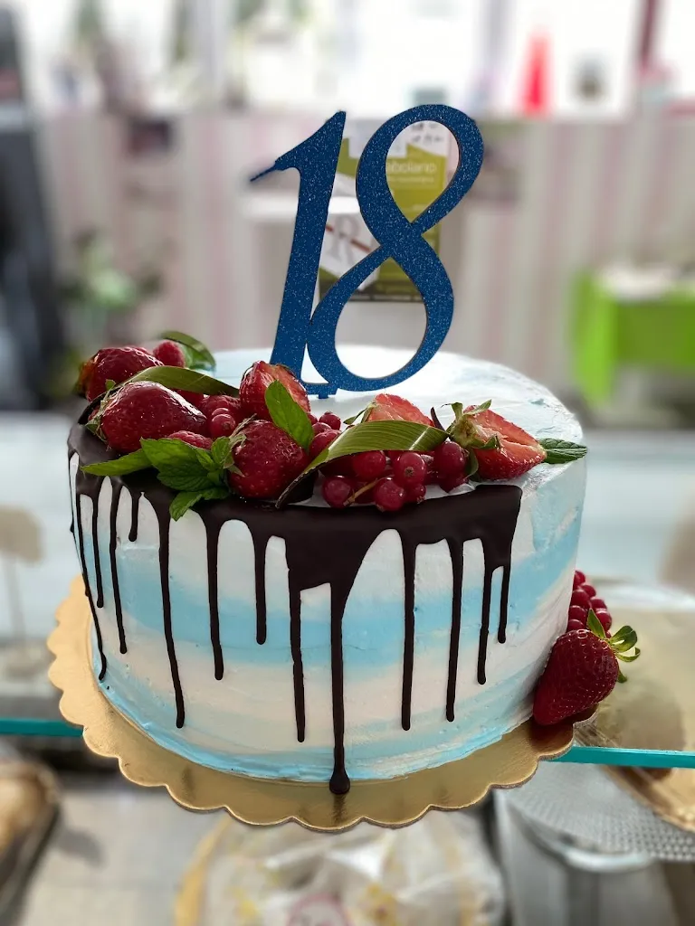 Vanità Bakery - Pasticceria e lounge BAR_Rocchetta Sant'Antonio_slider_image_3