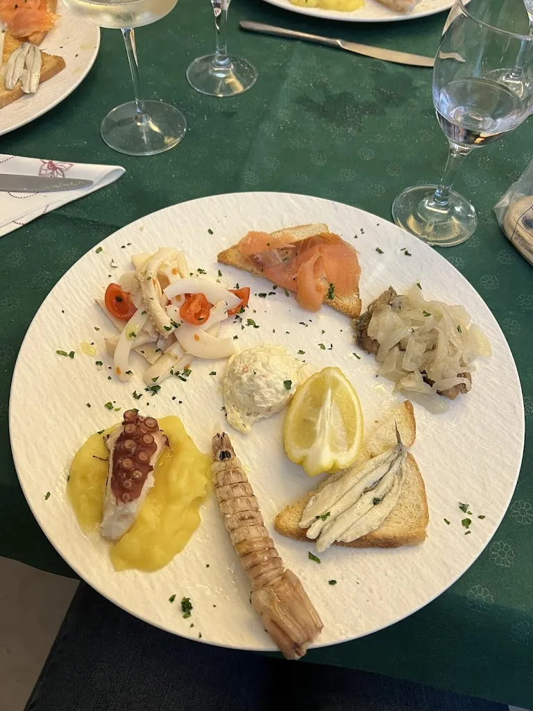 Aurora II S.n.c._Rosolina_slider_image_2