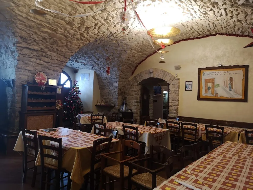 La Locanda di Tullio e Amalia - Re.Tra.Os. Di De Simone Antonio E Russo Francesco & C. S.N.C. restaurant in Roseto Valfortore