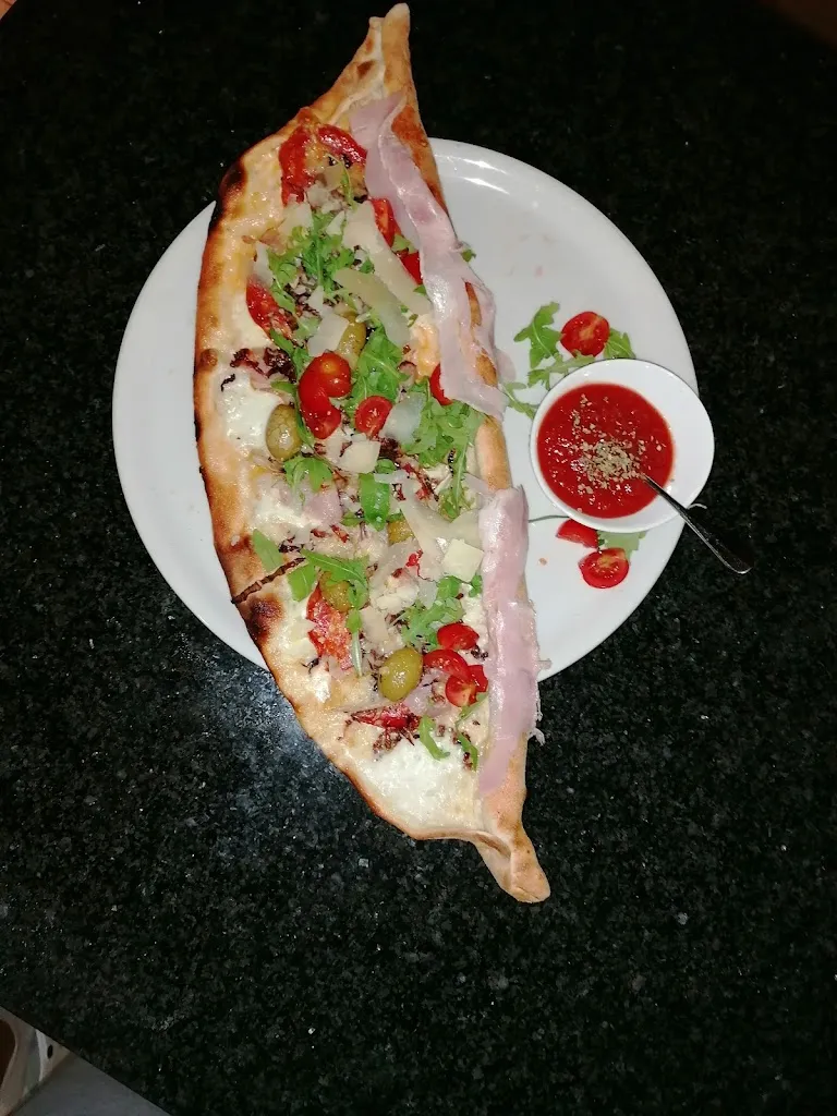 Gigi Iroveanu_Ristorante Pizzeria Alexander_Rosolina_review