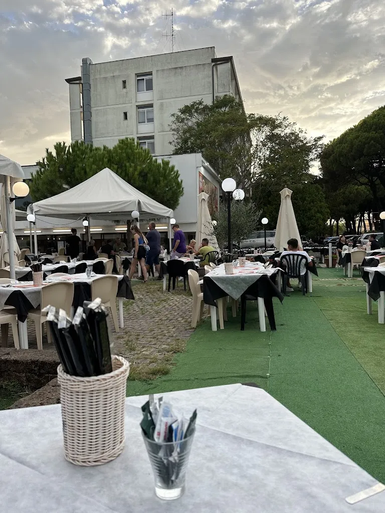 Ristorante Pizzeria Alexander restaurant in Rosolina