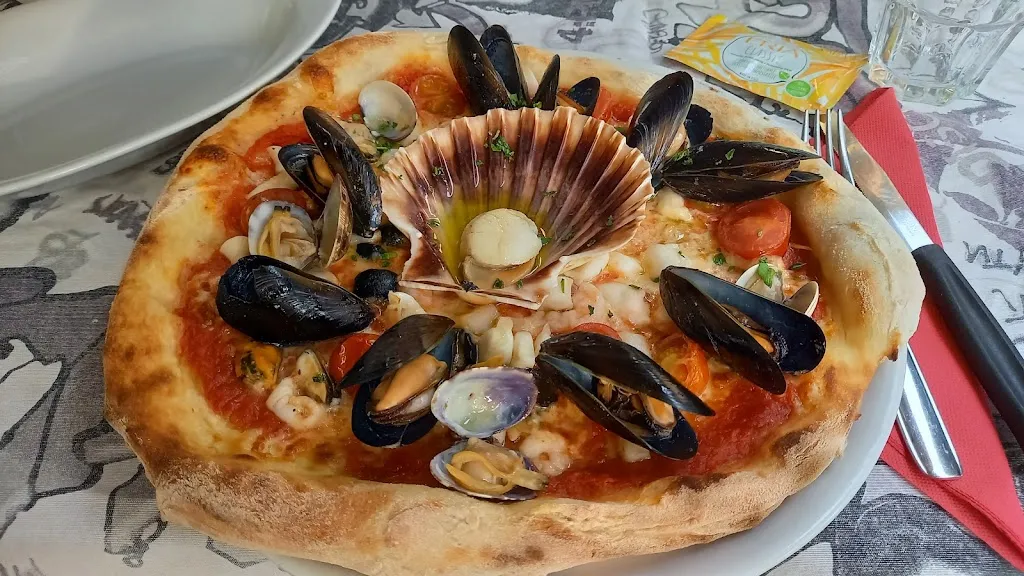 Pizza Cucina _Rosolina_slider_image_3