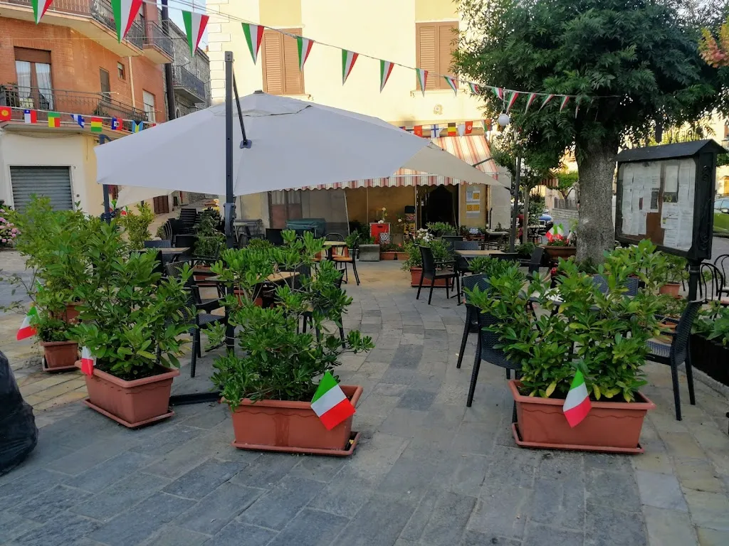 Bar Italia di Ruggiero Rosa restaurant in Roseto Valfortore