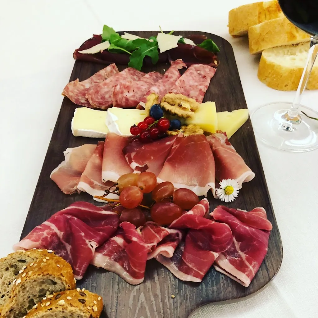 Pizzeria Ristorante Suan_San Giovanni Ilarione_slider_image_2