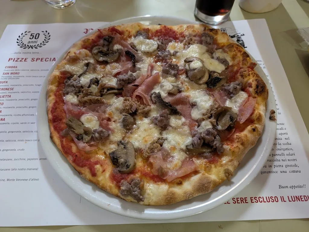 Pizzeria Al Gufo_San Mauro di Saline_slider_image_3