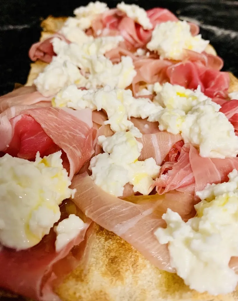 Pizza Export di Crivellari Matteo_San Martino di Venezze_slider_image_3