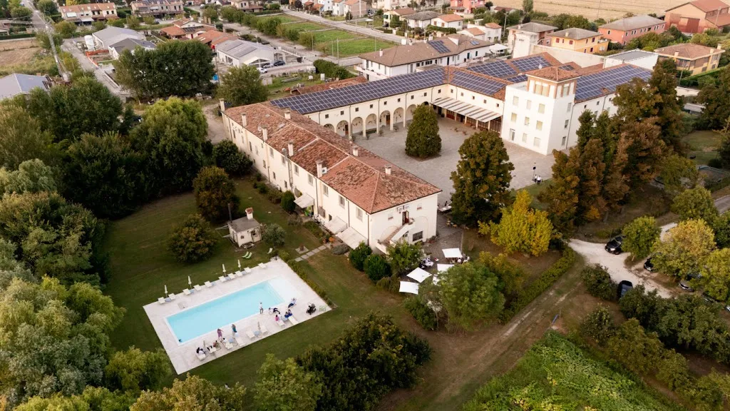 Corte Carezzabella_San Martino di Venezze_slider_image_1