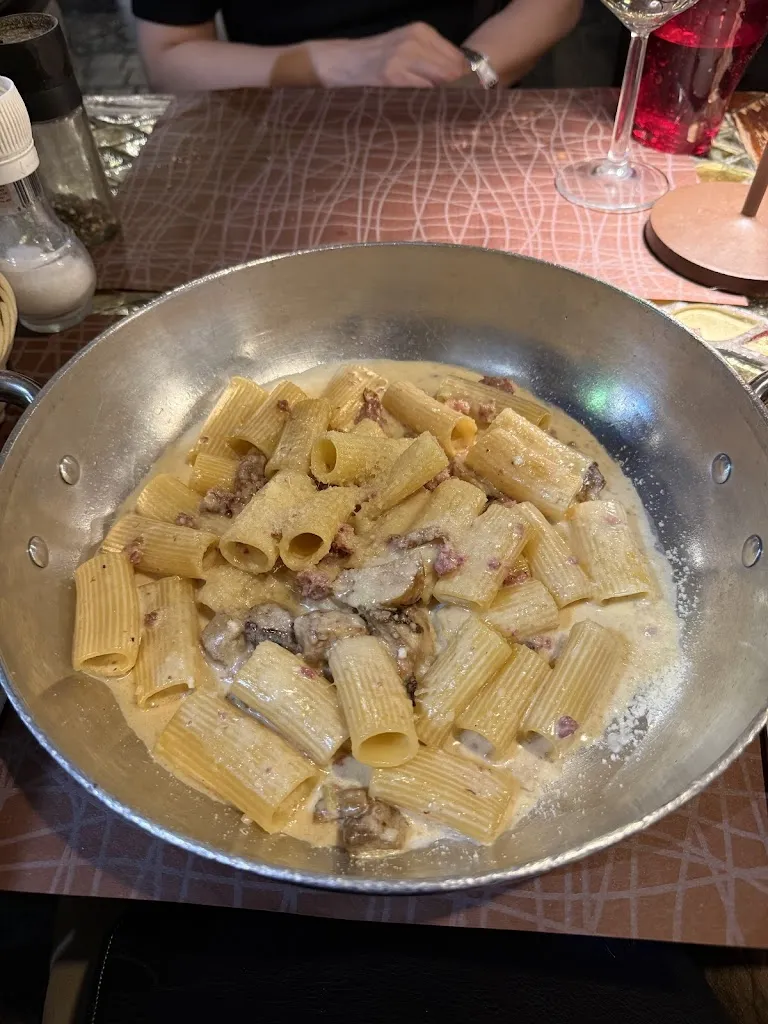 David Dalton_Pietro al Pantheon_San Pietro_avis