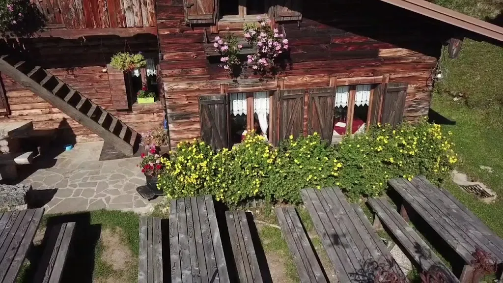 Rifugio Forcella Zovo_San Pietro di Cadore_slider_image_2