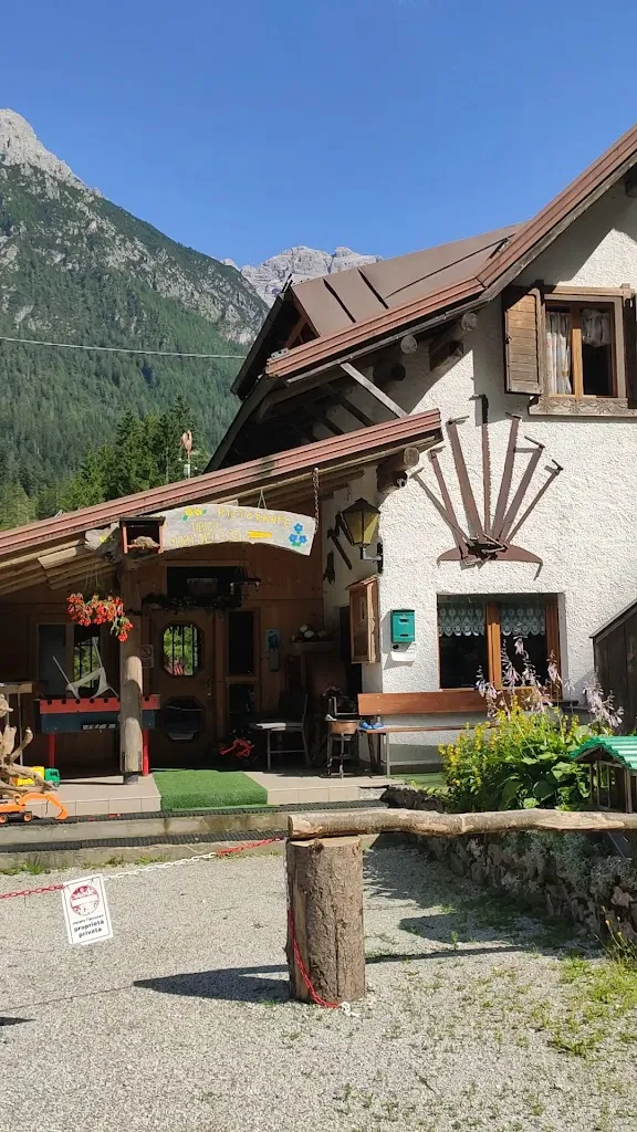 Baita Pian dei Osei_San Pietro di Cadore_slider_image_2