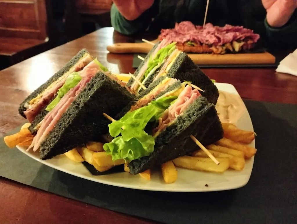 Black Lotus Pub_San Martino di Lupari_slider_image_2