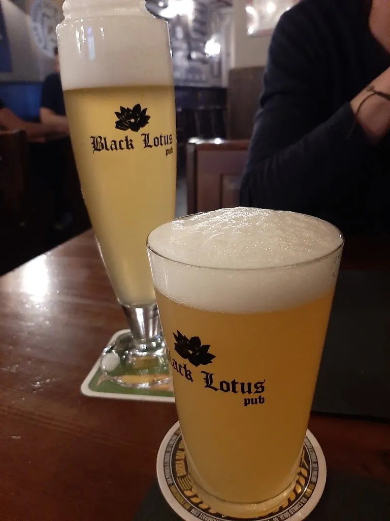 Black Lotus Pub_San Martino di Lupari_slider_image_3