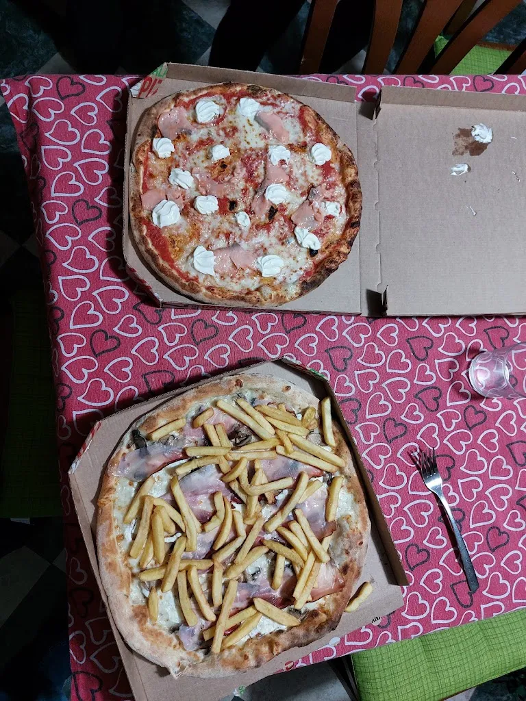 Mattia Zanon_Pizzeria d'asporto 